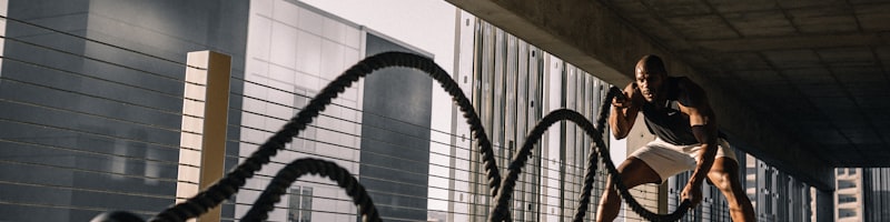 2026世界杯数据分析图表展示，包含球队实力对比与球员数据统计